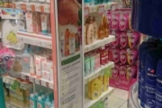 garnier naklejka